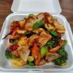 Best Spicy Beef And Scallops in Omaha, NE