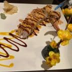 Best Mango Roll (8 pcs) in Warren, NJ