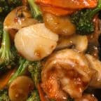 Best 鱼贝下— Shrimp & Scallops in Garlic Sauce in Aliquippa, PA