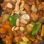 Best 宫几: Spicy Kung Pao Chicken with Peanut in Aliquippa, PA