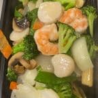 Best 什白贝下— Shrimp and scallops in white sauce in Aliquippa, PA