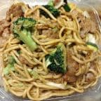 Best Beef Chow Mein in Oakland, CA