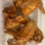 Best Fried Chicken Wing (4) in Portland, CT
