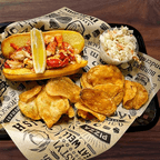 Best Lobster Roll Connecticut Hot and Buttery style in Bonita Springs, FL