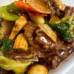 Best B7. Beef w. Garlic Sauce in Braselton, GA